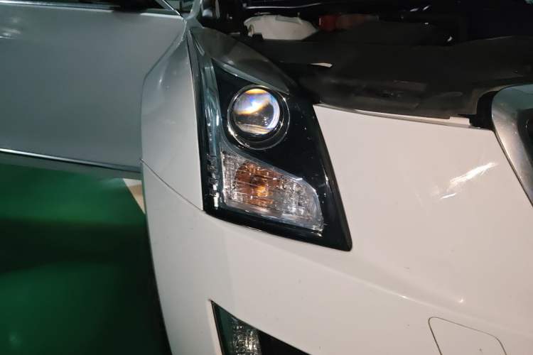 Used Cadillac ATS-L 2017 28T Fashion Edition Right Front Headlight