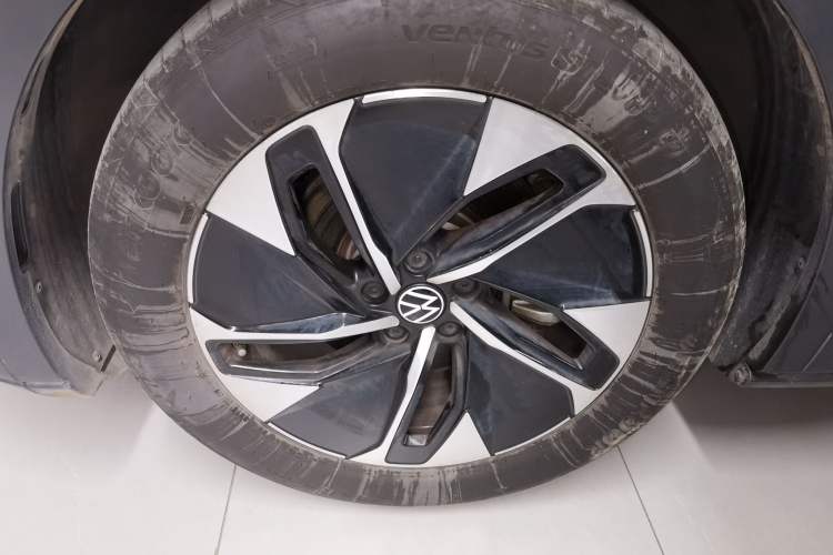 Used Volkswagen ID.4 CROZZ 2025 Pure Edition