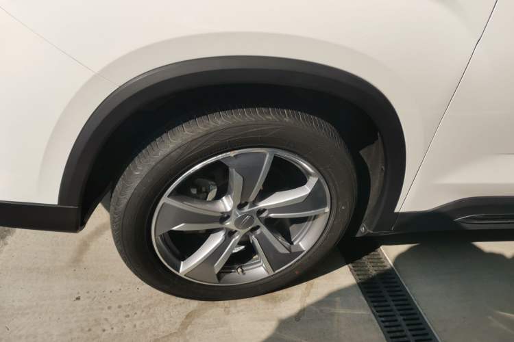 Used Geely Auto Haoyue L 2024 2.0T DCT Flagship Version
