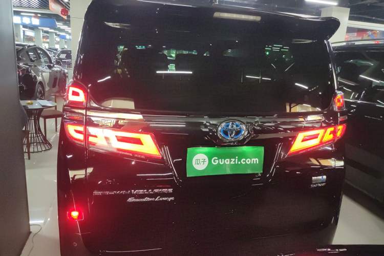 Used Toyota Vellfire 2021 Crown Dual-Engine 2.5L HV Prestige Edition