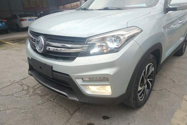 Used Dongfeng Fengon S560 2018 1.8L Manual Luxury 7-Seater