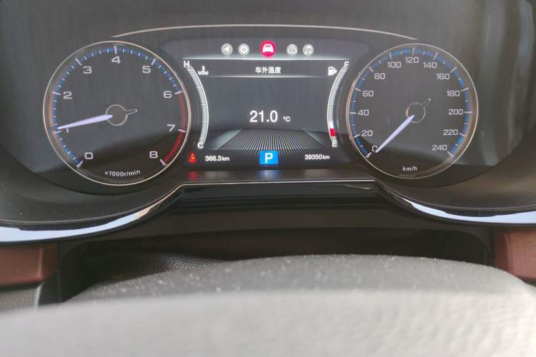 Used GAC Trumpchi GS8 2017 320T Two-Wheel Drive Luxury Smart Connectivity Version (7 Seats) Odometer Close Up