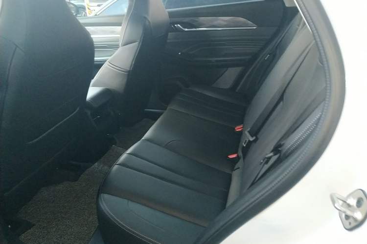 Used Dongfeng Aeolus Mage 2023 1.5T Luxury Edition