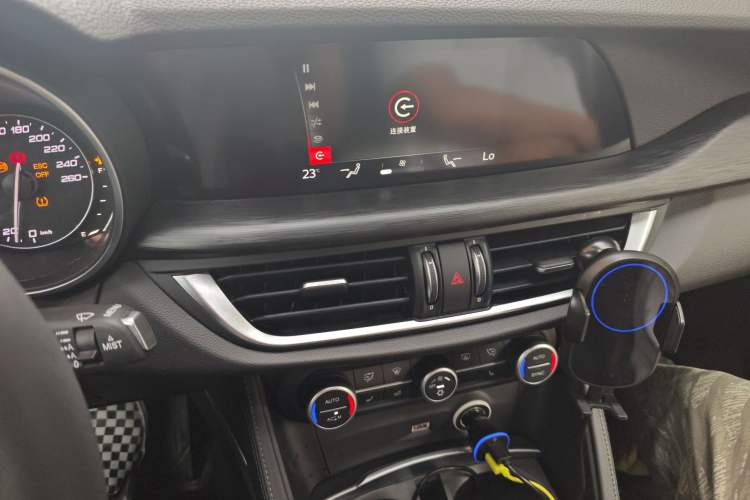 Used Alfa Romeo Stelvio 2017 2.0T 200HP Elite Edition
