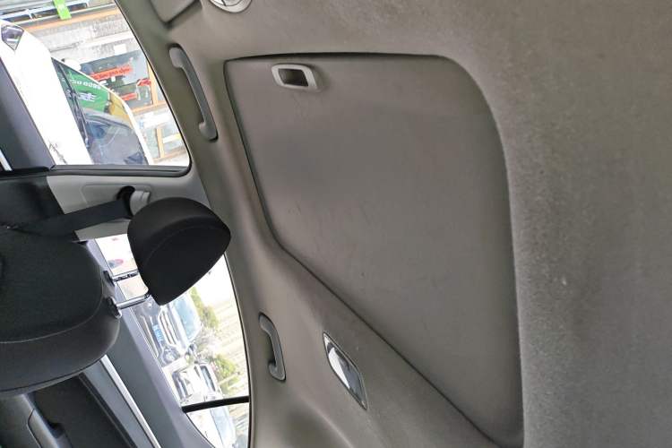 Used Hyundai Elantra (6th Generation / Lingdong) 2016 1.6L Automatic ZhiXuan – Elite Version Headliner