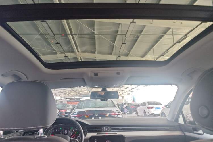 Used Volkswagen Magotan 2020 280TSI DSG Comfort Edition Headliner