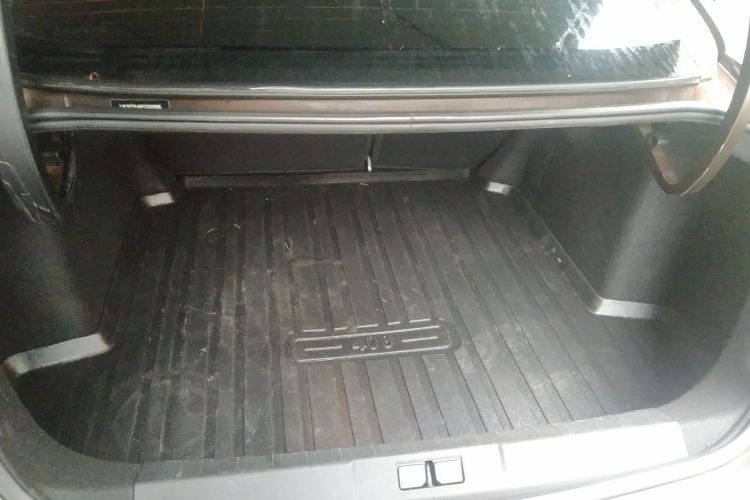 Used Peugeot 408 2014 1.8L Automatic Luxury Edition Trunk