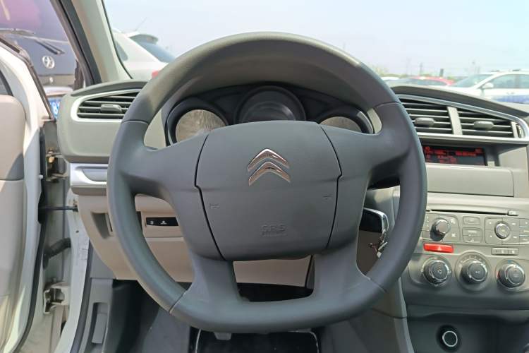 Used Citroen C4L 2015 1.8L Manual Leading Edition Steering Wheel