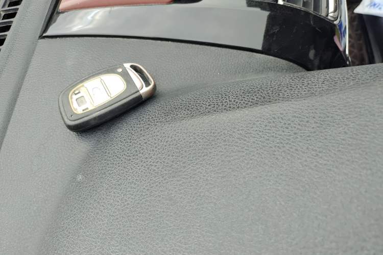 Used HYOSOW H2 2015 1.5L AMT Prestige Version BJ415C
