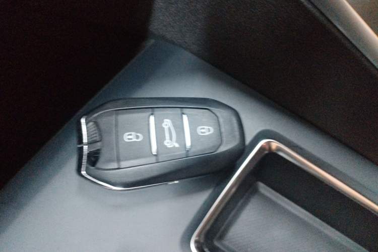 Used Peugeot 5008 2021 360THP 5-Seater Strength Edition Vehicle Key