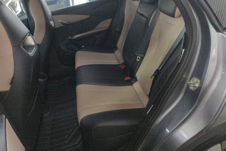 Used BYD Dolphin 2023 420 km Fashion Edition
