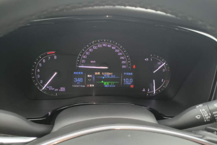 Used Cadillac XT5 2018 28E Four-Wheel Drive Tech Version
