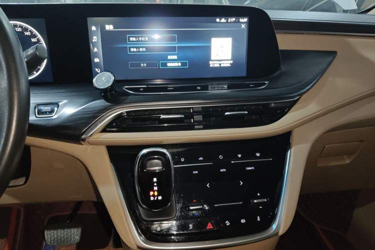 Used Buick GL8 2021 ES Land Cruiser 653T Luxury Edition
