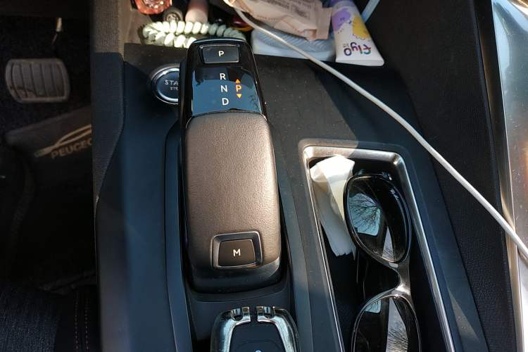 Used Peugeot 5008 2017 350THP 7-Seater Elite Edition
