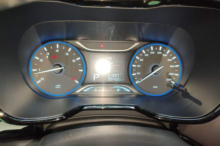 Used GAC Trumpchi GS4 2018 235T Automatic Two-Wheel Drive Luxury Smart Connectivity Version Instrument Cluster