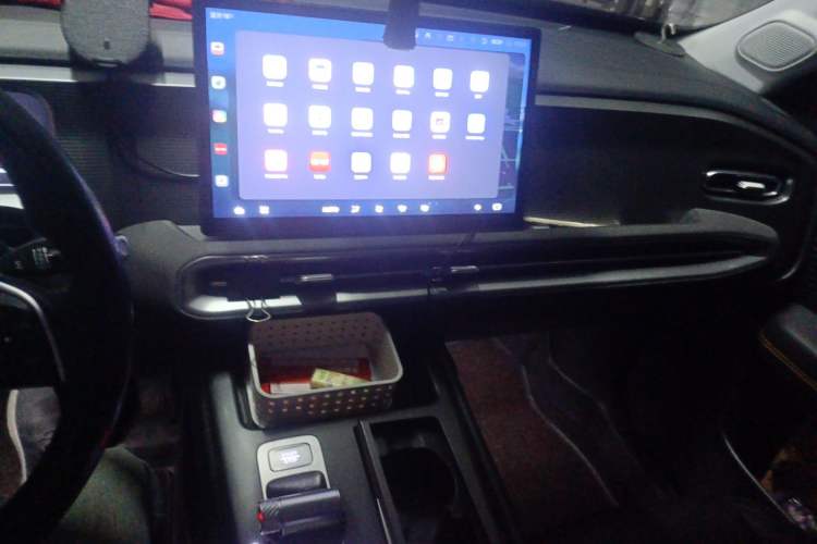 Used BAIC Off-Road BJ30 2024 1.5T Magic Electric Drive Advanced Version Audio And AC Panel