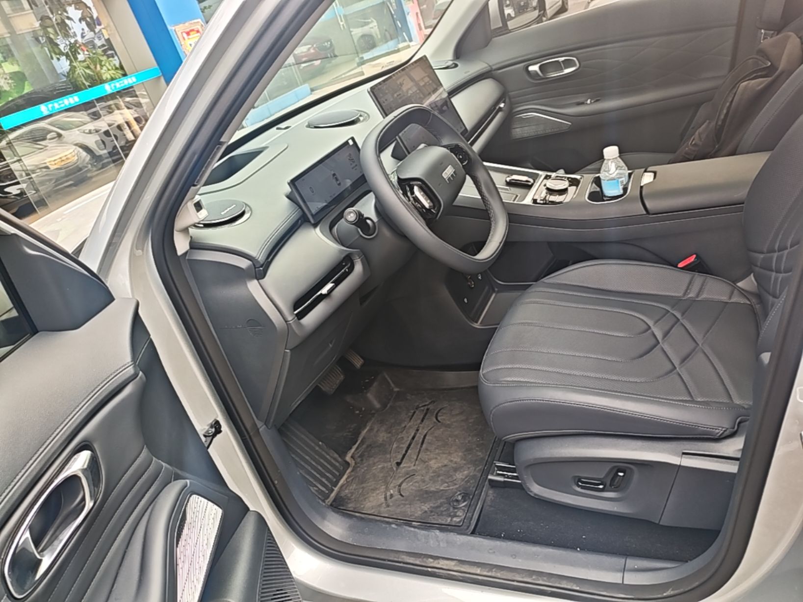 Geely Galaxy Xingjian 7 EM-i 2026 Model 135km Starship Version — снимка 17