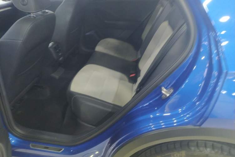 Used Volkswagen T-ROC 2020 280TSI DSG Two-Wheel Drive R-Line Pro
