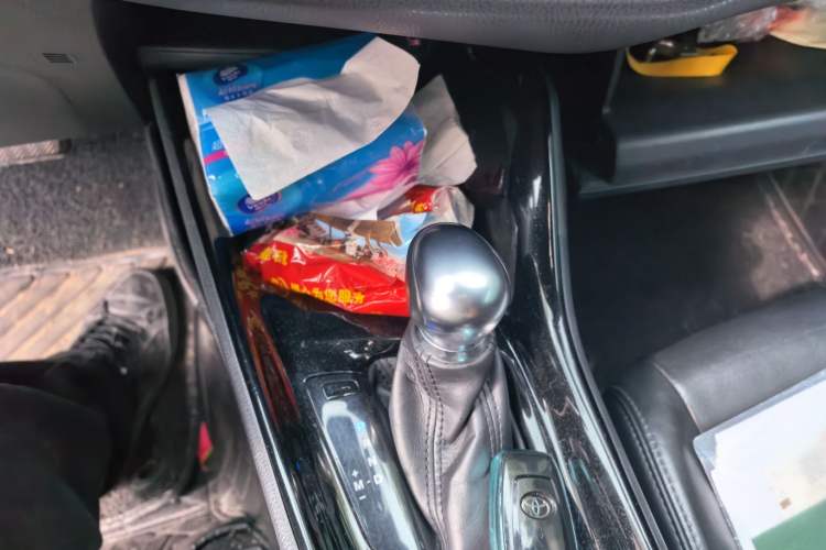 Used Toyota IZOA 2018 2.0L Yichi Edition China V Standard
