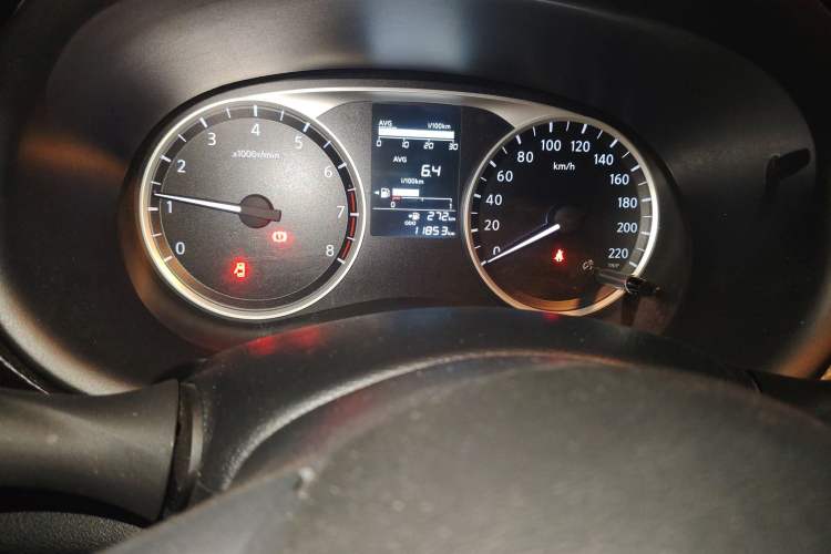 Used Nissan Kicks 2021 1.5L XE Manual Cool Edition
