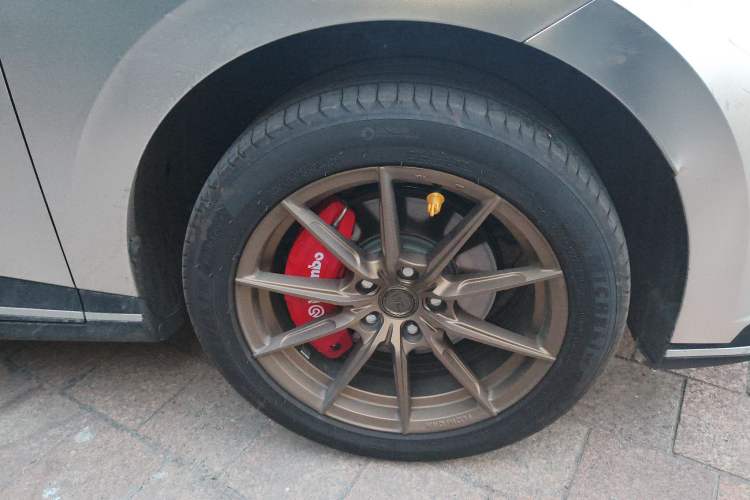 Used MG 4 EV 2023 415 km Range Sea-Faring Champion Edition
