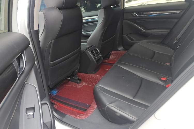 Used Honda Accord 2022 260TURBO Phantom Night · Prestige Edition Left Rear Seat