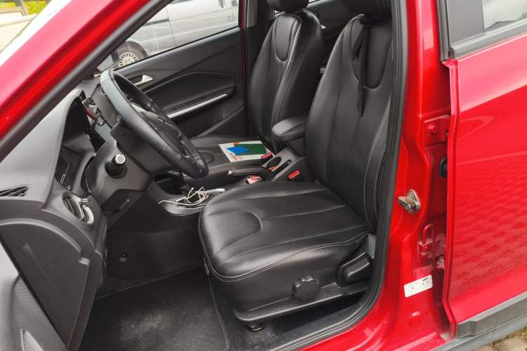 Used Chery Tiggo 3X 2018 1.5L Automatic Luxury Edition Left Front Seat