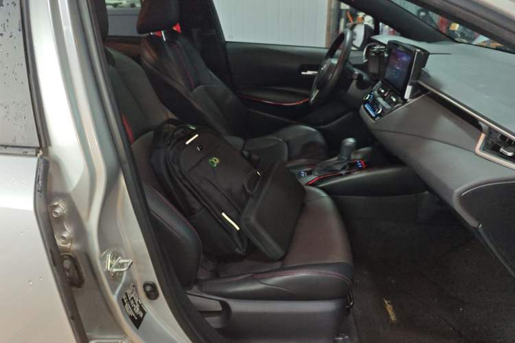 Used Toyota Levin 2021 185T CVT Sport Edition Right Front Seat