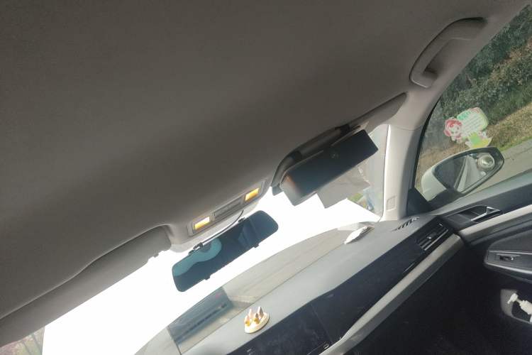 Used Volkswagen Bora 2021 1.5L Automatic Fashionable Smart Connectivity Version Headliner