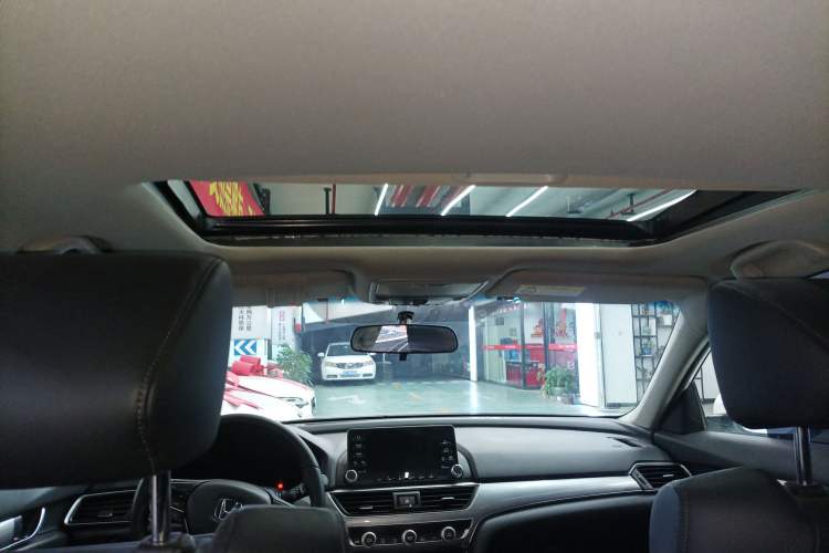 Used Honda Accord 2018 260TURBO Elite Edition China VI
