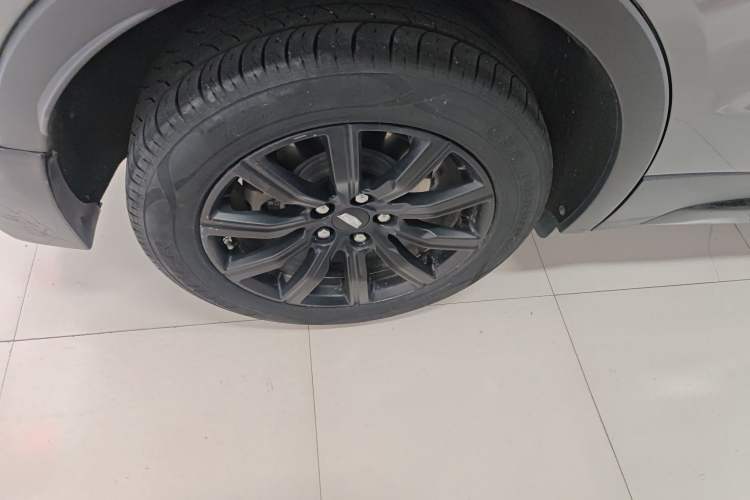 Used Cadillac XT4 2018 28T Two-Wheel Drive Leading Version