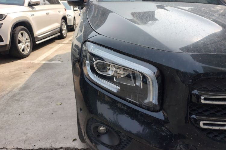 Used Mercedes-Benz GLB 2021 GLB 200 4MATIC Right Front Headlight