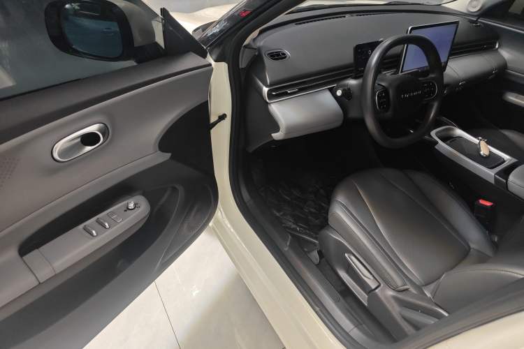 Used Dongfeng NAMMI 01 2024 New Edition 330 Air Driver Seat