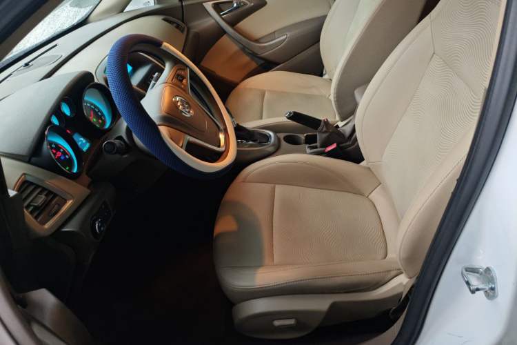 Used Buick GT 2013 GT 1.6L Automatic Fashion Edition