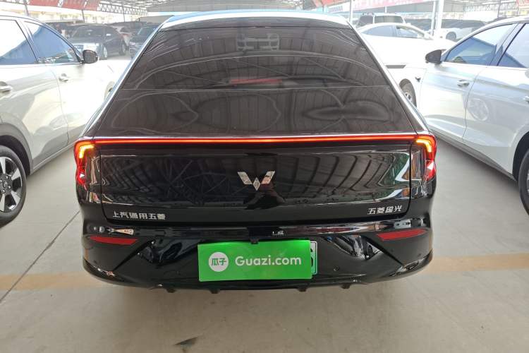 Used Wuling Xingguang 2025 610 km Smart Advanced Version
