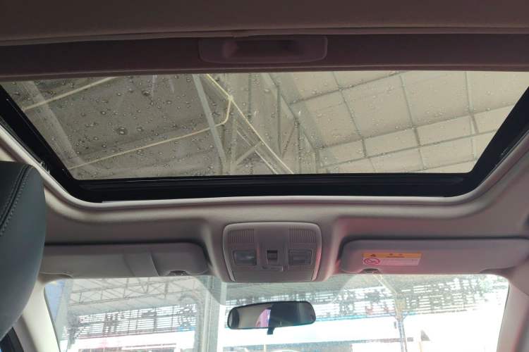 Used Mazda 3 Axela 2017 Sedan 1.5L Automatic Luxury Model Emission Standard China V
