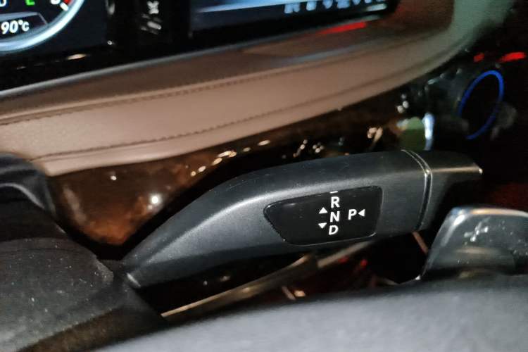 Used Mercedes-Benz Maybach S-Class 2016 S 400 4MATIC Gear Lever