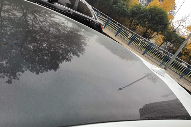 Used Volvo V40 2015 1.6T Zhiyi Edition
