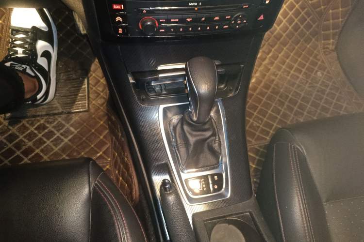 Used Citroen C5 2016 1.8T Automatic Prestige Model Gear Lever