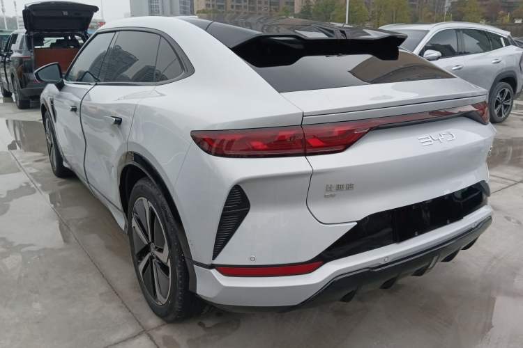 Used BYD Song L EV 2024 662 km Excellence Version