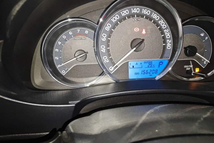 Used Toyota Levin 2016 1.6G CVT Elite Edition Odometer Close Up