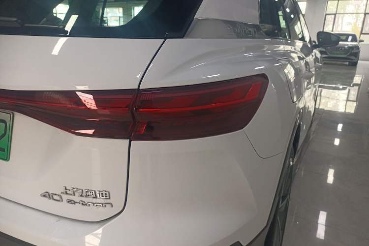 Used Audi Q5 e-tron 2023 40 e-tron Starry Edition Luxury Package Right Rear Taillight