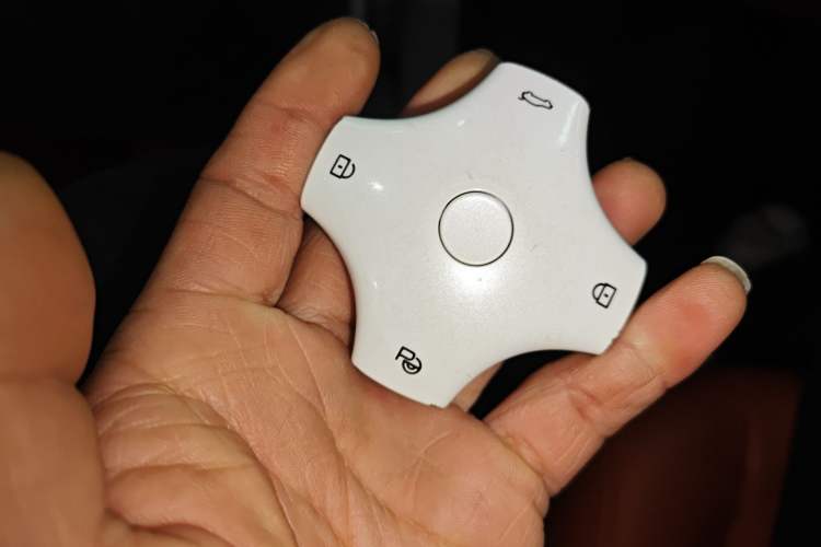 Used Dongfeng eπ eπ008 2024 636Max All-Electric Version 6 Seats Interior 1