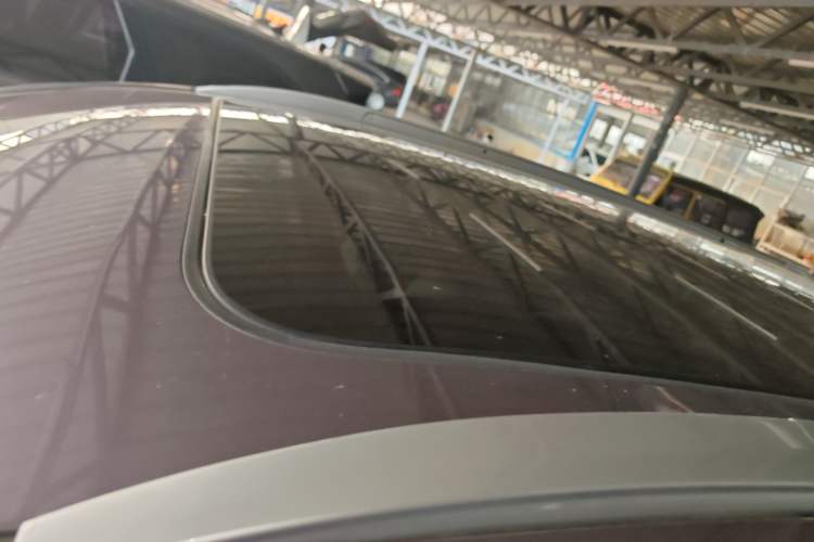 Used Wuling Xingyun 2023 2.0L DHT Flagship Edition Roof