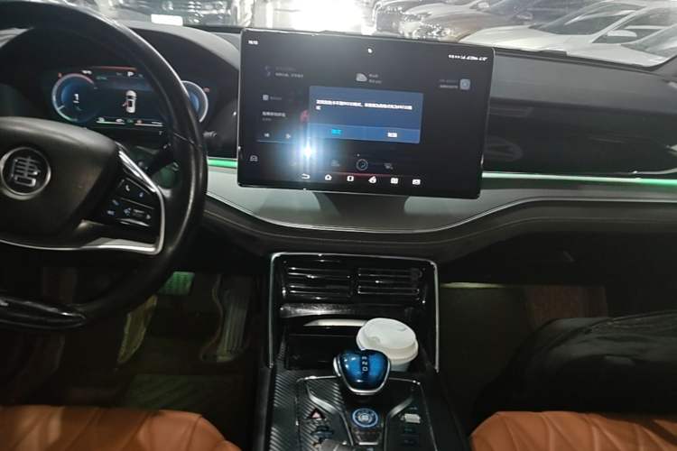 Used BYD Tang New Energy 2023 DM-i Champion Edition 112KM Prestige Model