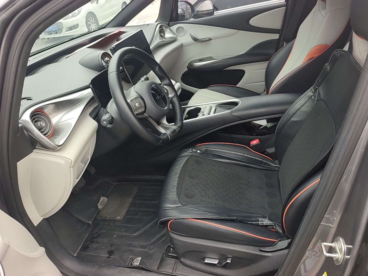 Avant de la voiture