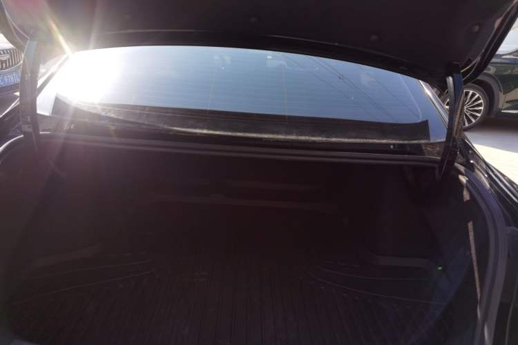 Used Geely Auto Preface 2025 Dongfang Yao 1.5TD Kunlun Edition
