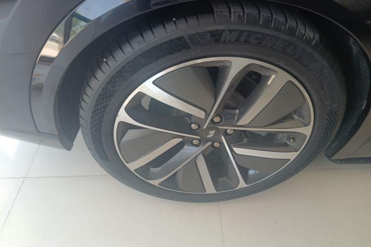 Used Li Auto L9 2022 Max model
