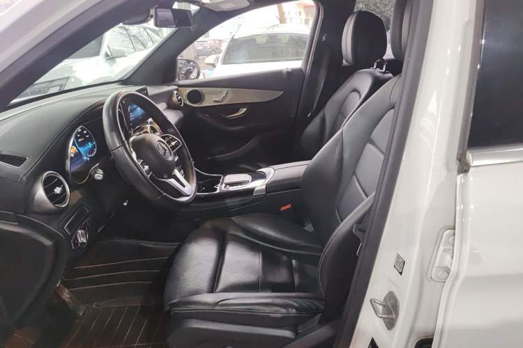 Used Mercedes-Benz GLC 2021 GLC 260 L 4MATIC Dynamic Edition
