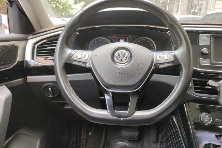 Used Volkswagen Tayron 2019 Teramont Edition 280TSI Two-Wheel Drive Luxury Model China VI Standard
